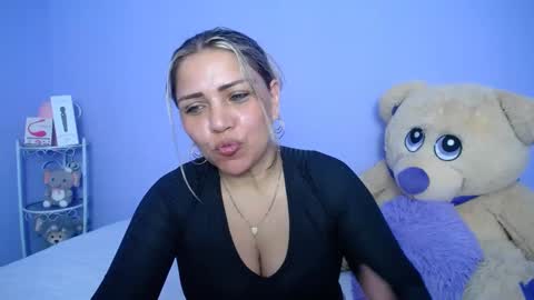 Snapshot of _sexyredhead_ chatting on January 16, 2025, 12:31 pm KATA online show from January 16, 2025, 12:31 pm