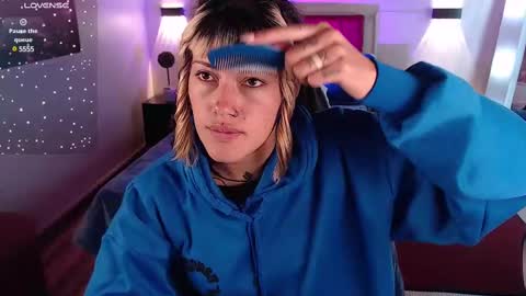 Snapshot of _sharlotte777 chatting on March 4, 2025, 2:32 pm _sharlotte777 online show from March 4, 2025, 2:32 pm