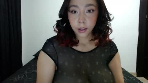 Snapshot of _sofiaparker_ chatting on October 12, 2025, 8:57 am Sofia Parker online show from October 12, 2025, 8:57 am