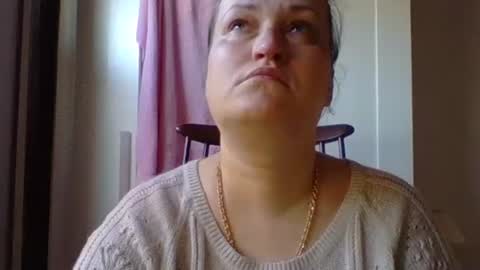 Melisa online show from March 3, 2025, 8:27 am