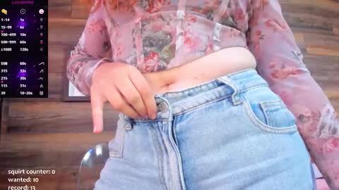 Snapshot of _sugarr3d chatting on October 28, 2025, 12:41 pm _sugarr3d online show from October 28, 2025, 12:41 pm