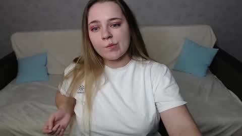 Lana online show from December 3, 2024, 10:28 am