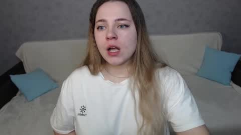 Lana online show from December 23, 2024, 7:17 am