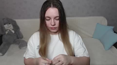 Lana online show from March 11, 2025, 7:15 am