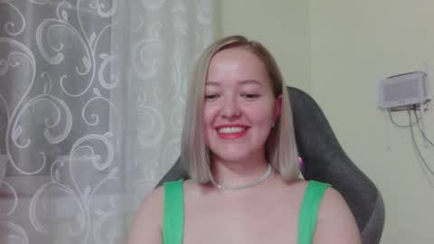 Snapshot of _sweet_smile_ chatting on September 11, 2025, 6:41 pm _sweet_smile_ online show from September 11, 2025, 6:41 pm