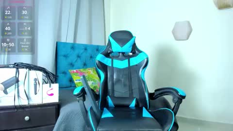 Snapshot of _taylor_black chatting on September 16, 2025, 8:43 pm Taylor online show from September 16, 2025, 8:43 pm