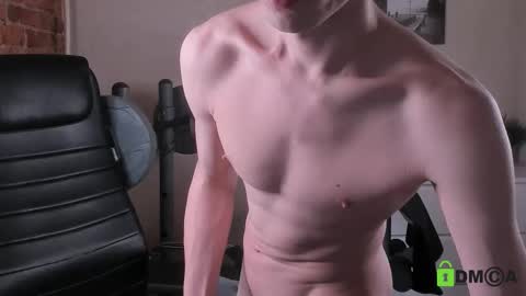 Snapshot of _tokyo_ghoul chatting on October 31, 2025, 5:41 am _tokyo_ghoul online show from October 31, 2025, 5:41 am