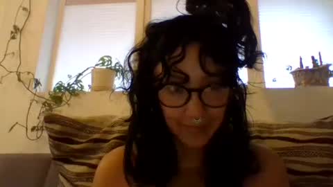 _tutti_frutti_ online show from February 2, 2025, 11:32 pm