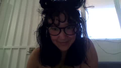 _tutti_frutti_ online show from February 4, 2025, 10:45 pm