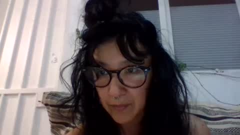 _tutti_frutti_ online show from March 11, 2025, 7:04 am