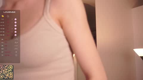 Snapshot of _vi_vi_ chatting on February 14, 2025, 6:40 pm Viola online show from February 14, 2025, 6:40 pm