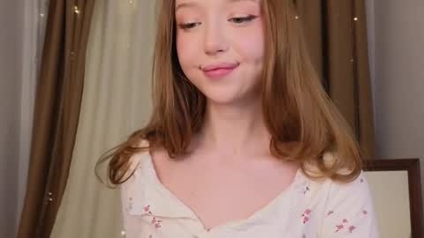 Violet online show from February 14, 2025, 2:28 am