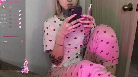 Snapshot of _viv1an_ chatting on January 21, 2025, 9:15 pm Alis online show from January 21, 2025, 9:15 pm