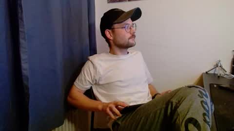 _whoisthatguy_ online show from October 20, 2025, 5:13 pm