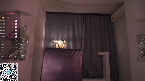 Anna online show from March 3, 2025, 9:48 pm