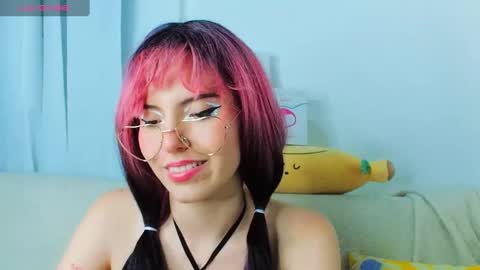 _yourcherrybomb online show from January 24, 2025, 3:54 am