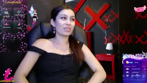 Yuyi online show from March 3, 2025, 5:18 pm