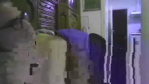 Snapshot of a203530 chatting on November 1, 2025, 2:41 pm a203530 online show from November 1, 2025, 2:41 pm