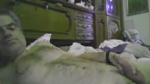 Snapshot of a203530 chatting on November 23, 2025, 7:08 am a203530 online show from November 23, 2025, 7:08 am