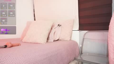 Alexandra  online show from December 3, 2025, 9:40 am