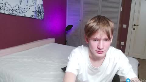 Snapshot of a_s_m_ chatting on September 14, 2025, 8:41 pm Kris Michael online show from September 14, 2025, 8:41 pm