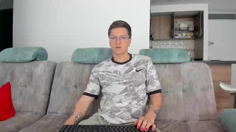 A Sexy Couple online show from January 12, 2025, 5:01 pm