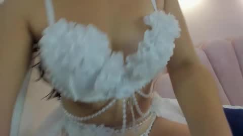 aalana_sweet online show from October 17, 2025, 11:35 am