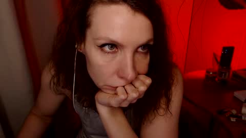 Snapshot of aamazingjoi chatting on January 18, 2025, 8:40 pm Katie online show from January 18, 2025, 8:40 pm