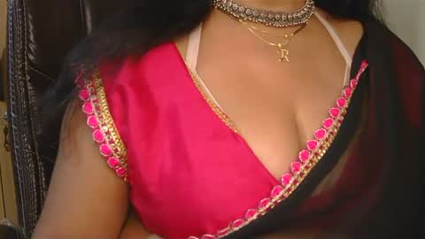 Snapshot of aaradhya_sexy_88 chatting on February 14, 2025, 10:38 am aaradhya_sexy_88 online show from February 14, 2025, 10:38 am