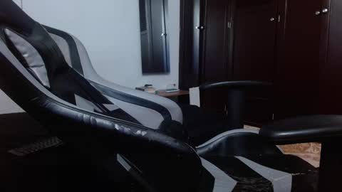Snapshot of aarman_bannana chatting on February 14, 2025, 2:07 am aarman online show from February 14, 2025, 2:07 am