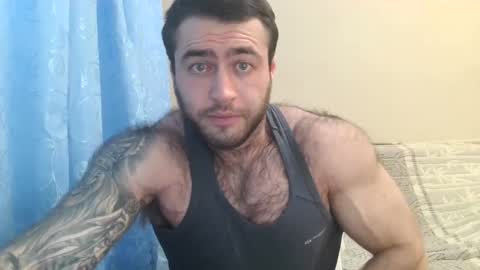 Snapshot of aaron_royal chatting on December 15, 2024, 11:01 am Davin tayl online show from December 15, 2024, 11:01 am