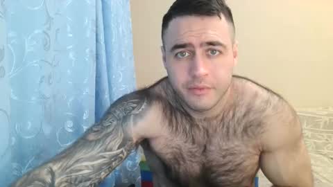 Snapshot of aaron_royal chatting on January 18, 2025, 6:10 pm Davin tayl online show from January 18, 2025, 6:10 pm