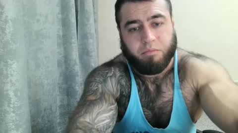 Snapshot of aaron_royal chatting on September 9, 2025, 4:17 pm Davin tayl online show from September 9, 2025, 4:17 pm