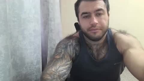 Snapshot of aaron_royal chatting on October 5, 2025, 4:55 am Davin tayl online show from October 5, 2025, 4:55 am