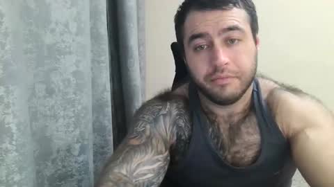 Snapshot of aaron_royal chatting on October 5, 2025, 5:33 pm Davin tayl online show from October 5, 2025, 5:33 pm