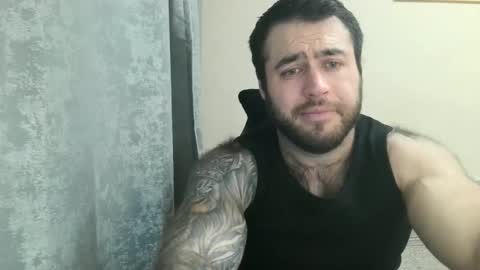 Snapshot of aaron_royal chatting on October 17, 2025, 3:36 pm Davin tayl online show from October 17, 2025, 3:36 pm