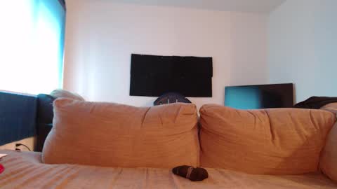 Aaron online show from November 28, 2025, 4:31 pm