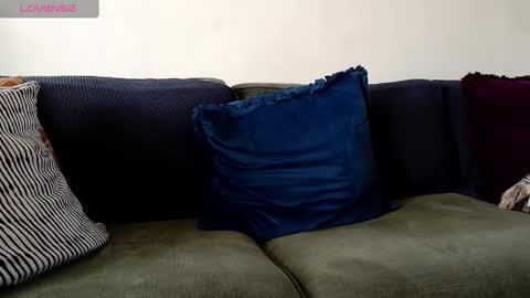 Snapshot of aaronstone_ chatting on February 19, 2025, 10:23 am Scrufffypup online show from February 19, 2025, 10:23 am