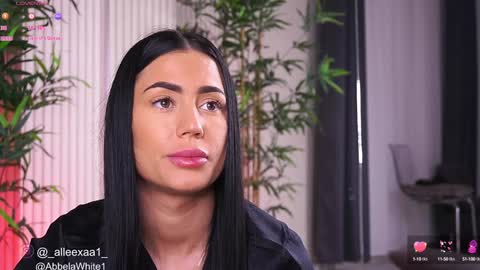 Snapshot of abbela_white chatting on January 9, 2025, 12:52 pm Alexa online show from January 9, 2025, 12:52 pm