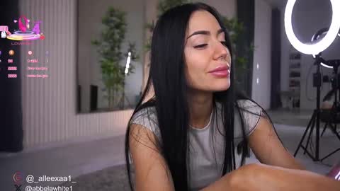 Snapshot of abbela_white chatting on February 26, 2025, 6:37 am Alexa online show from February 26, 2025, 6:37 am
