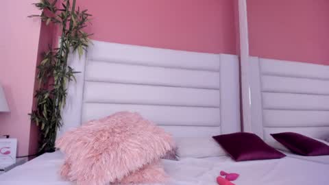 abbey_walker online show from January 10, 2025, 8:07 am