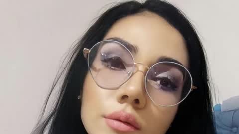 Snapshot of abbi_moon chatting on January 11, 2025, 9:47 am Martina online show from January 11, 2025, 9:47 am