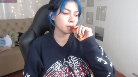 Snapshot of abbiross chatting on December 9, 2024, 11:13 pm Abbi online show from December 9, 2024, 11:13 pm