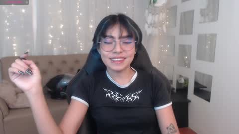 Snapshot of abbiross chatting on December 29, 2024, 7:00 pm Abbi online show from December 29, 2024, 7:00 pm