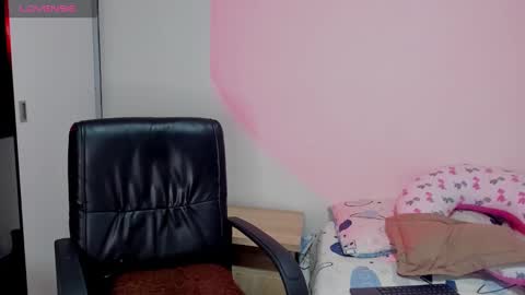 Abby Saenz online show from December 27, 2024, 1:43 am