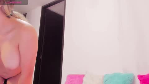 Snapshot of abbyh chatting on January 9, 2025, 5:13 am abbyh online show from January 9, 2025, 5:13 am