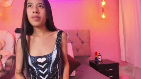 Snapshot of abbyking1 chatting on October 2, 2025, 9:55 pm Naomy king online show from October 2, 2025, 9:55 pm