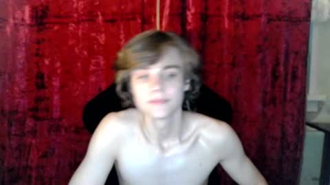 abbysal_blade online show from December 14, 2024, 2:21 pm