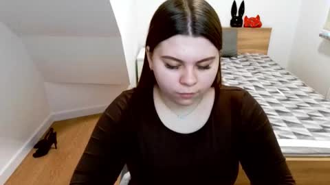 Snapshot of abbyvibe chatting on November 25, 2025, 10:37 am abbyvibe online show from November 25, 2025, 10:37 am