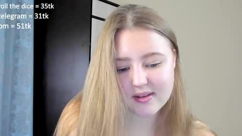 Snapshot of abbywyte chatting on December 14, 2024, 1:16 pm Abby    Stream at Sat  Sun  Mon  Fri online show from December 14, 2024, 1:16 pm